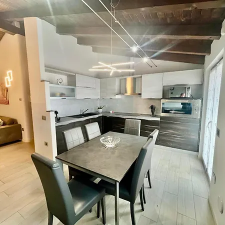 Ferienwohnung Il Bacio Del Sole Lovere Exterior foto