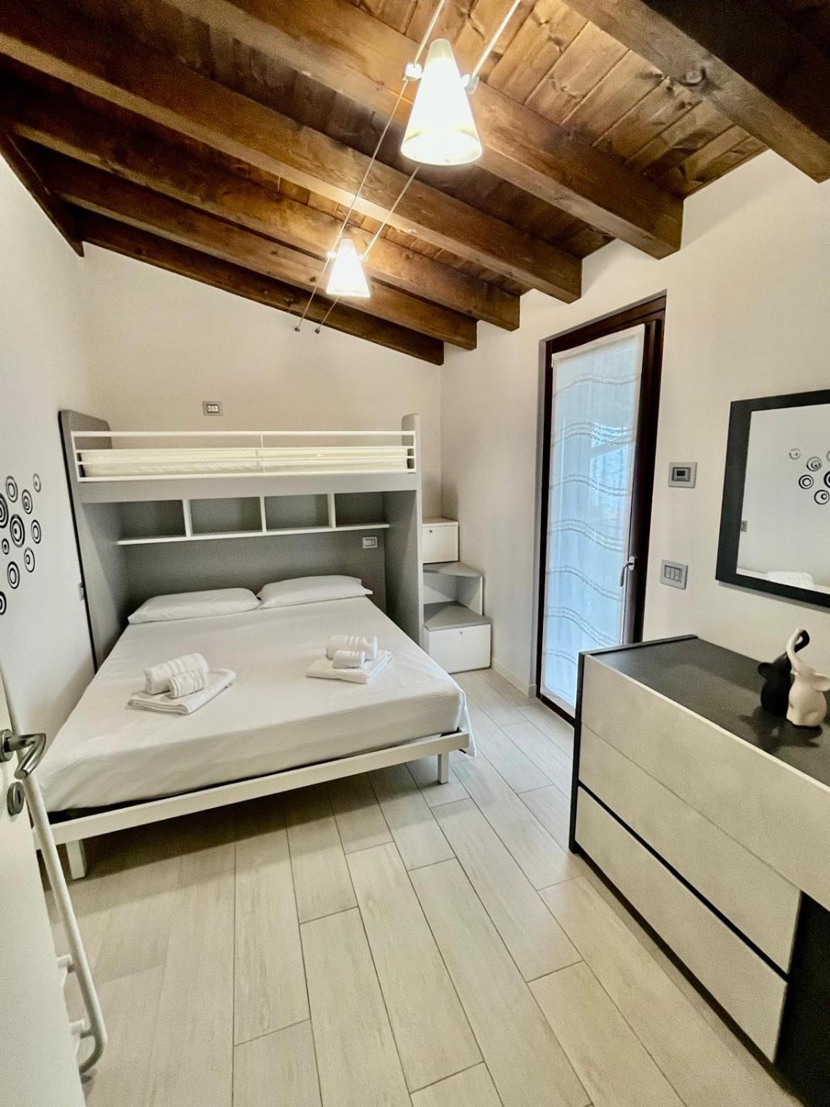 Il Bacio Del Sole Apartment